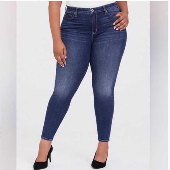 torrid Denim - Torrid Sky High Skinny Medium Wash Jeans